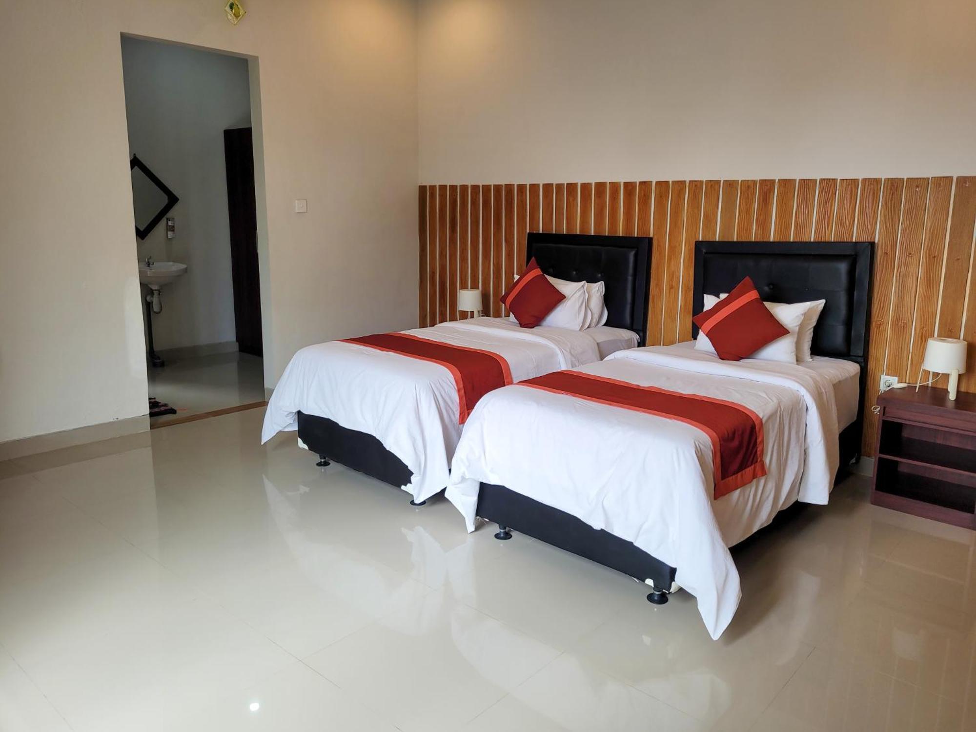 Ramantika Sunset Bay Villa Nusa Dua  Buitenkant foto